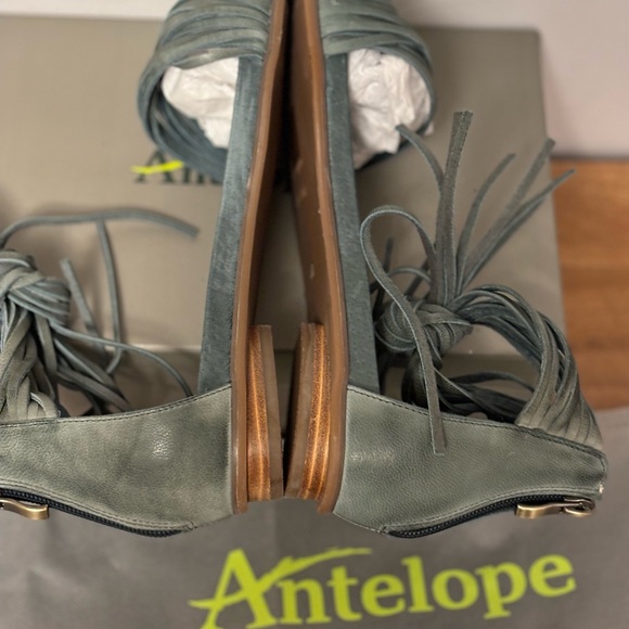 Antelope leather strappy sandals - Picture 6 of 8